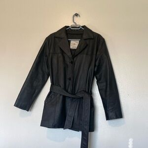 North Ridge Genuine leather black,pockets, belted coat jacket medium